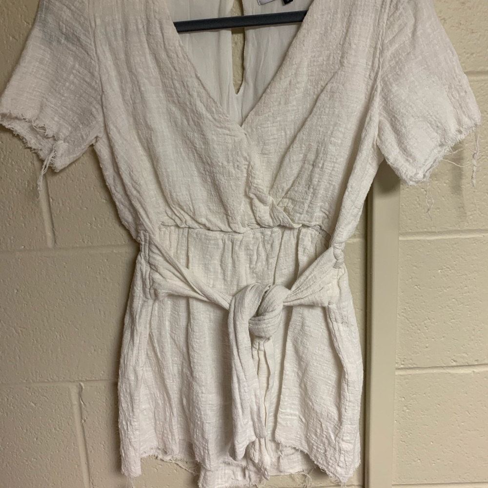 Bisouxx off-white romper
